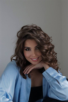 Dame ukrainienne yelyzaveta de kiev avec Brunette cheveux, âge 21 photo-7