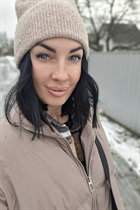 Beautiful wife from Ukraine ekaterina from dnieper with Black hair age 34 photo-1