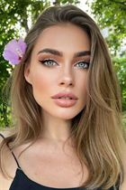 Bride from Ukraine elena from kiev with Light Brown hair age 31 photo-4