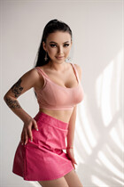 Meet Ukrainian girl veronika from nikolaev with Black hair age 24 photo-3