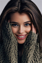 Ukrainian girl victoria from cherkassy with Dark Brown hair age 21 photo-4