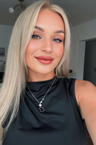 German woman elena from osnabruck with Blonde hair 31 years old