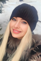 Bride from vienna olena with Blonde hair age 50 photo-22