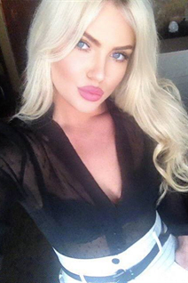 Belle femme ukrainienne victoria de kiev avec Blond cheveux, âge 36