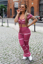 Sortir avec une femme allemande ariane de berlin avec Blond cheveux 36 ans photo-6