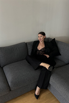 vienna mariée lesya avec Noirs cheveux, âge 39 photo-4