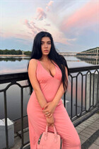 Perfect woman julia from budapest with Black hair age 27 photo-36