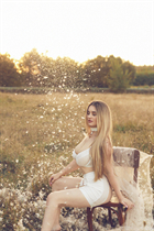 Superbe femme ukrainienne julia de sums aux cheveux Blond, age 36 photo-1