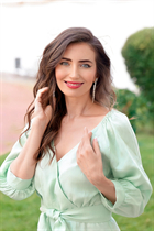 Perfect woman angela from london with Dark Brown hair age 47 photo-1