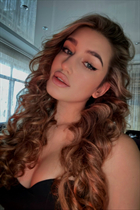 Girl from warsaw anastasiia with Light Brown hair age 18 photo-6