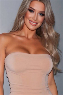 Femme allemande anna de hamburg avec Blond cheveux 37 ans