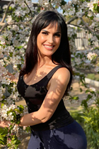 Pretty girl elena from san diego with Dark Brown hair age 50 photo-5