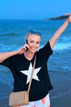 Ukrainian bride inna from kiev with Blonde hair age 47 photo-3