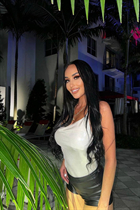 Perfect woman maryna from hollywood with Black hair age 31 photo-1