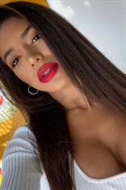 Novia de punta cana tatis con pelo Marrón claro y edad 27 photo-3