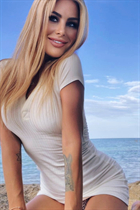 Pretty girl dinara from koh samui with Light Brown hair age 39 photo-5