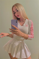Ukrainian woman online krystyna from krivoy rog with Blonde hair age 29 photo-12