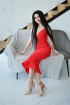 Esposa ucraniana lilia de kiev con pelo Negro y edad 26 photo-4