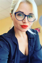 Beautiful ukrainian girl nataliya from cherkassy with Blonde hair age 32 photo-6