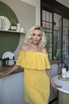 Fille allemande irina de kyiv avec Blond cheveux 48 ans photo-44