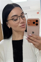 Beautiful wife from Ukraine viktoriia from zaporizhzhia with Black hair age 22 photo-7