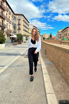 Femmes slaves irina de kiev avec Chatain clairs cheveux, âge 34 photo-2