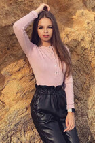 Ukrainian woman for marriage lolita from kherson with Auburn hair age 27 photo-3