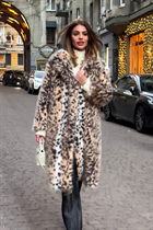 Superbe fille russe maryna de kiev avec Chatain clairs cheveux, âge 31 photo-12