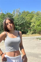 Beauté ukrainienne marry de odessa avec Noirs cheveux, âge 24 photo-5