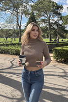 Mariée ukrainienne yuliia de mykolaiv avec Blond cheveux, âge 34 photo-10