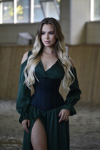 Novia de almaty viktoriya con pelo Rubio y edad 28 photo-4