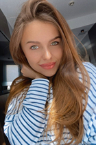 Ukrainian girl anna from kiev with Light Brown hair age 27 photo-10