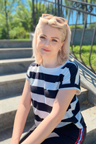 Ukrainian pretty girl natalia from ladyzhin with Blonde hair age 40 photo-4