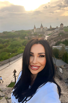 Rencontre femme ukrainienne oksana de ivano frankivsk avec Noirs cheveux, age 43 photo-3