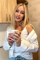 Hermosa mujer de Ucrania ella de kiev con pelo Rubio y edad 46 photo-42