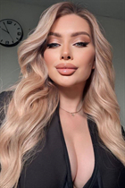 Pretty ukrainian lady alona from slavyansk with Blonde hair age 33