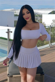 Jolie colombienne marly de bogota avec Noirs cheveux, âge 34