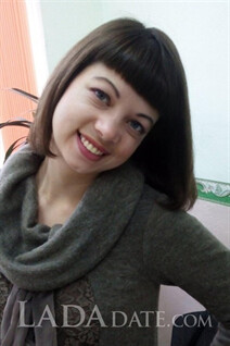 Russian hot lady marina from sochi with Dark Brown hair age 36