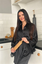 Slavic women inna from kiev with Dark Brown hair age 45 photo-5