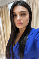 Meet Ukrainian girl tatiana from kiev with Black hair age 27 photo-1