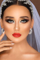 Ukrainian lady marianna from kiev with Black hair age 34 photo-4