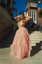 los angeles mariée yulia avec Blond cheveux, âge 36 photo-3