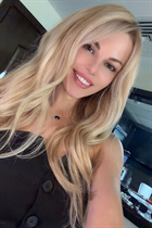 Perfect woman snezhana from dubai with Blonde hair age 36