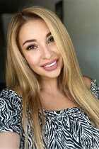 Dating a ukrainian girl viktoria from vancouver with Light Brown hair age 36 photo-2