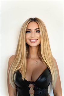 Girl from dnepr ksenia with Blonde hair age 32