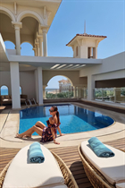 Novia de tallinn katerina con pelo Marrón oscuro y edad 43 photo-11