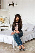 Salir con mujeres ucranianas anastasia de nikolaev con pelo Marrón oscuro y edad 41 photo-7