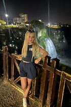 Bride from vienna olena with Blonde hair age 50 photo-18