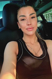 Fille en Ukraine irina de zaporizhzhia avec Brunette cheveux, âge 35