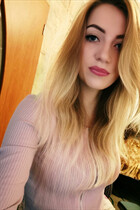 Ukrainian bride alina from vinnitsa with Blonde hair age 28 photo-24